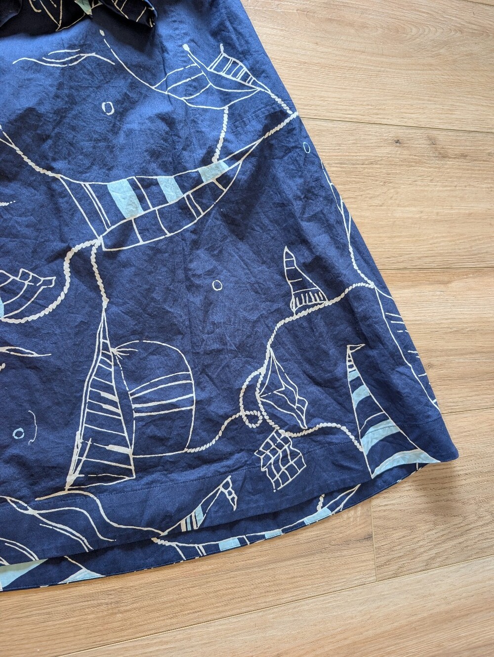 Talbots Navy Sailboat Print A-Line Skirt-Petite - Picture 5 of 8